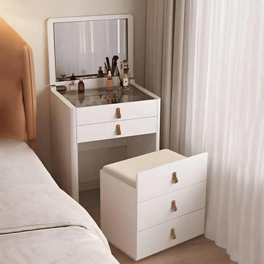 Ivory – Sminkbord med fällbar spegel